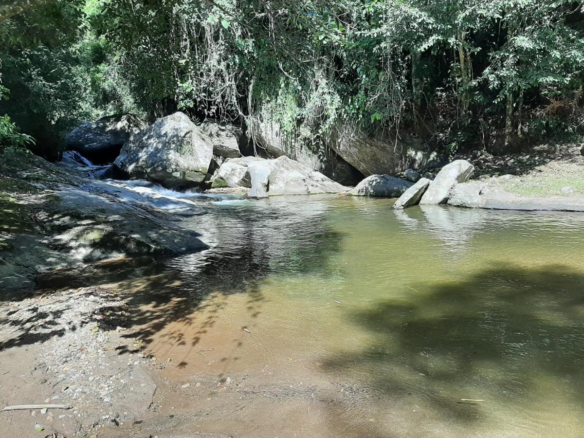 Casa Rosa Lumiar, Cachoeira Particular E Fazendinha Exterior foto
